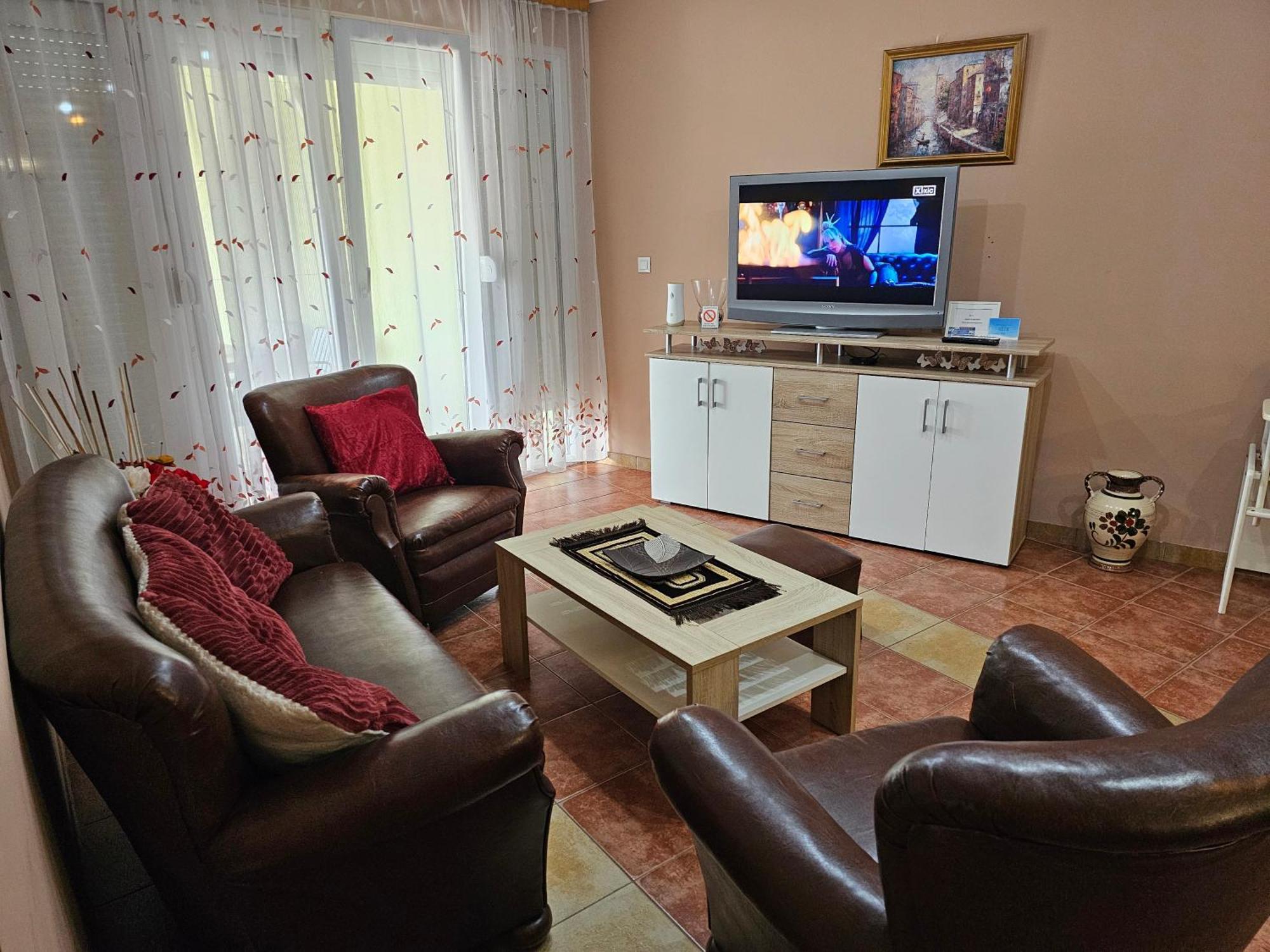 Apartmani Royal Residence 哥鲁拜克 外观 照片